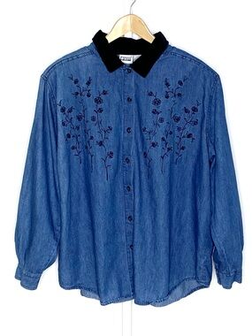 Capacity | 90s VINTAGE Denim Chambray Embroidered Butter Mom Button-Down Sz 2X